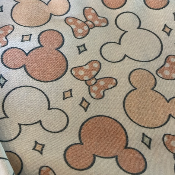 Elisabeth & Faith Mickey & Minnie Sweatshirt - Picture 2 of 6